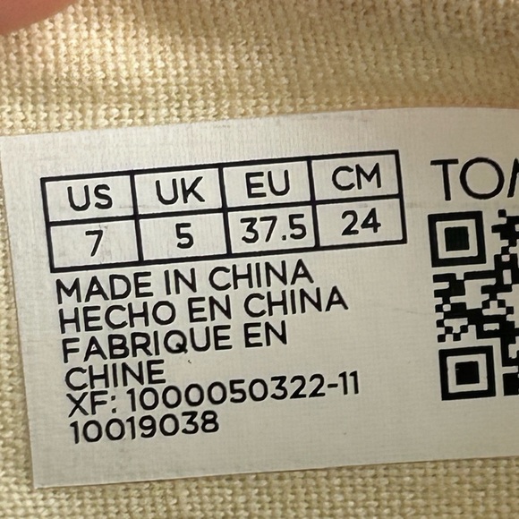 Toms Alpargata Unity Love Wins Pride Rainbow Canvas Shoes Womens SZ 7 Comfort - Picture 3 of 13